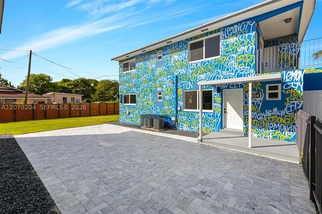 Building Photo - 7606 N Miami Ave