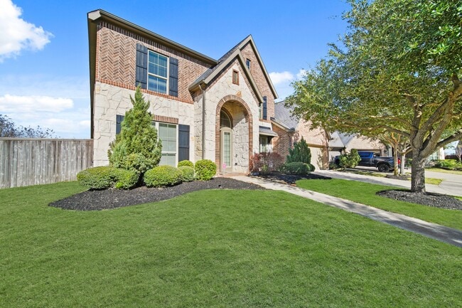 Building Photo - 2523 Crossvine Dr