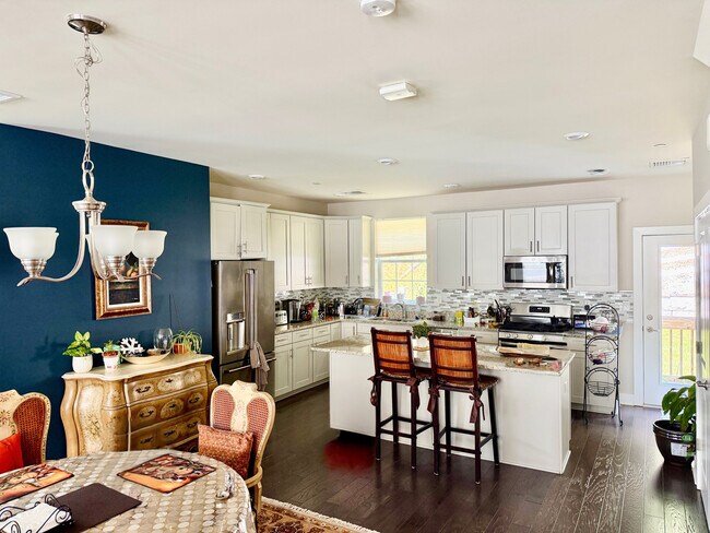 Foto del edificio - 502 Parkview Ln