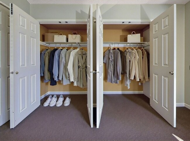 Photo - 5756F Village Green Dr Apartment