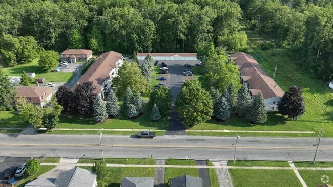  - Meadowlawn Apartments