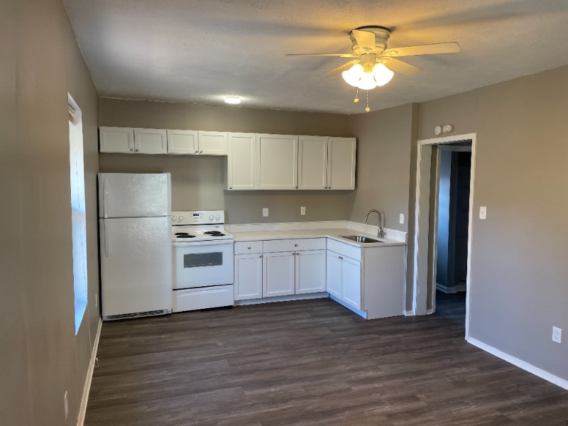 627 Fountain St Unit 2, Sewickley, PA 15143 Room for Rent in