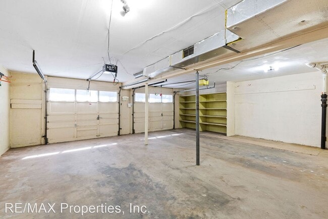 Building Photo - 4 br, 3 bath House - 2504 Pine Bluff Rd.