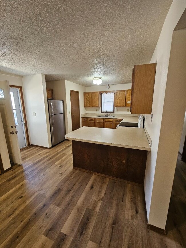 Building Photo - 2948 Warwick Lp