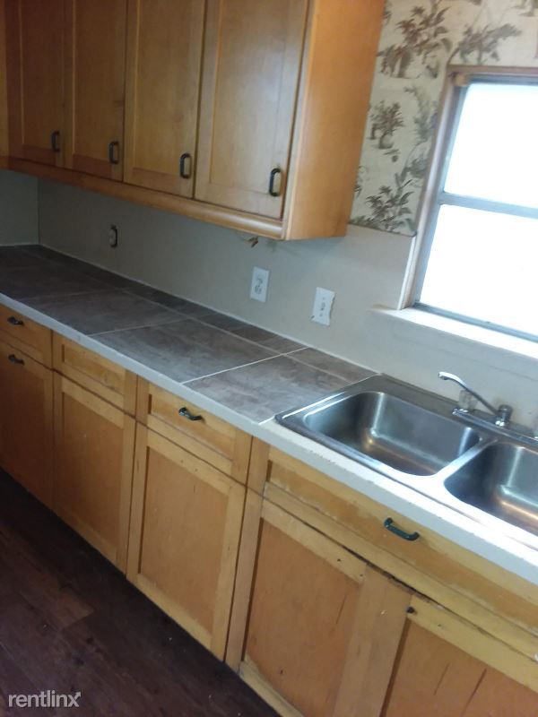 Primary Photo - 4 br, 2 bath Mobile Home - 7318 3rd Street