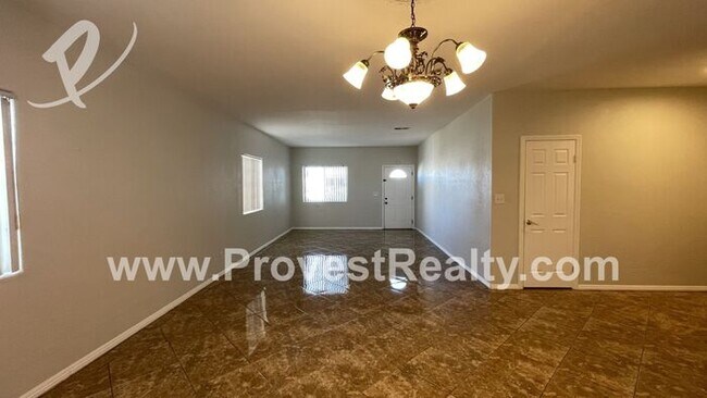 Building Photo - Beautiful 3 Bed, 2.5 Bath + Den Victorvill...