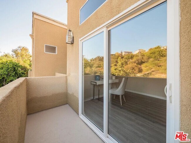 Building Photo - 6140 Monterey Rd