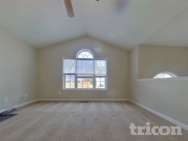 Building Photo - 162 Whetstone Way