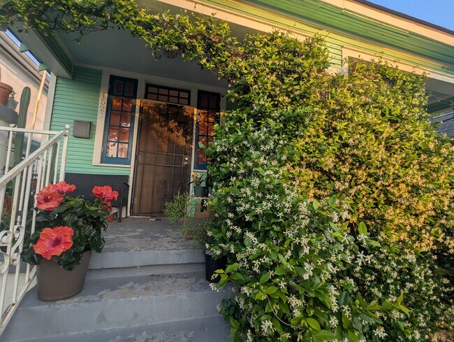 Foto del edificio - 1521 Pauline St