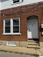 Building Photo - 214 S St Cloud St
