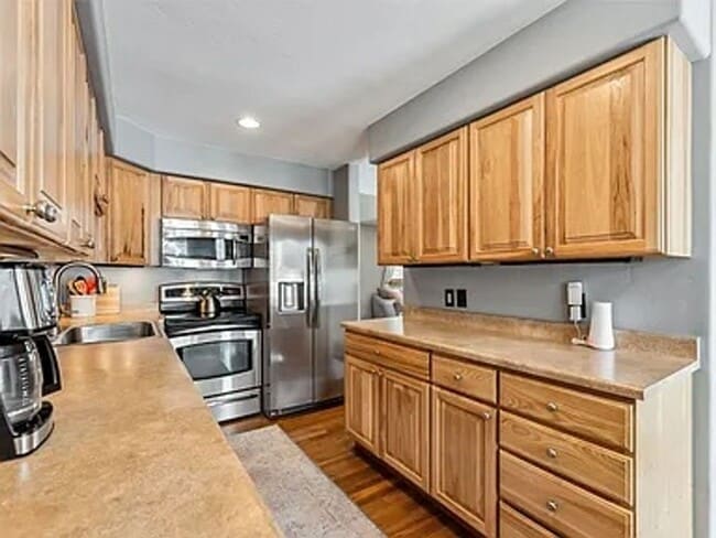 Building Photo - Winter Seasonal Rental- Woodworks 6726
