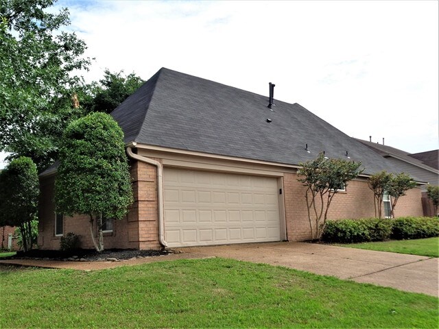 Foto del edificio - 5005 Wolfchase Farms Pky