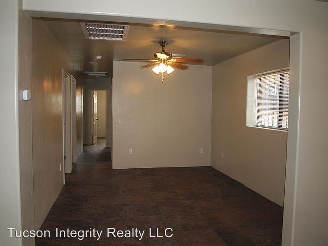 Foto del edificio - 2237 E Grant Rd