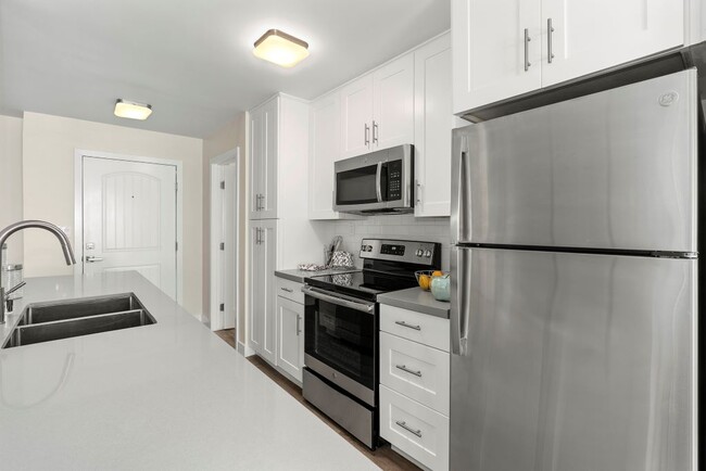 Upgraded Appliances - Parkway Terrace Apartments