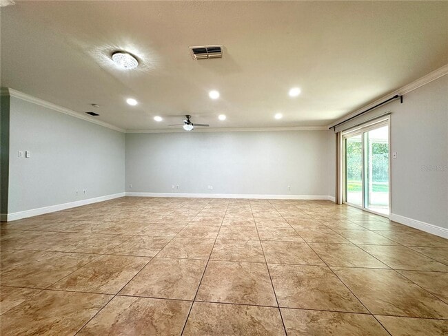 Building Photo - 10005 Granite Ln