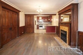 Building Photo - Magnirficent 2 BED in Historic Brownstone ...