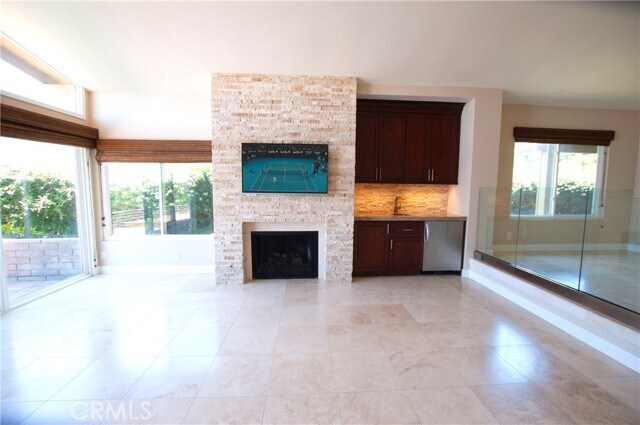 Foto del edificio - 2 Hilltop Cir