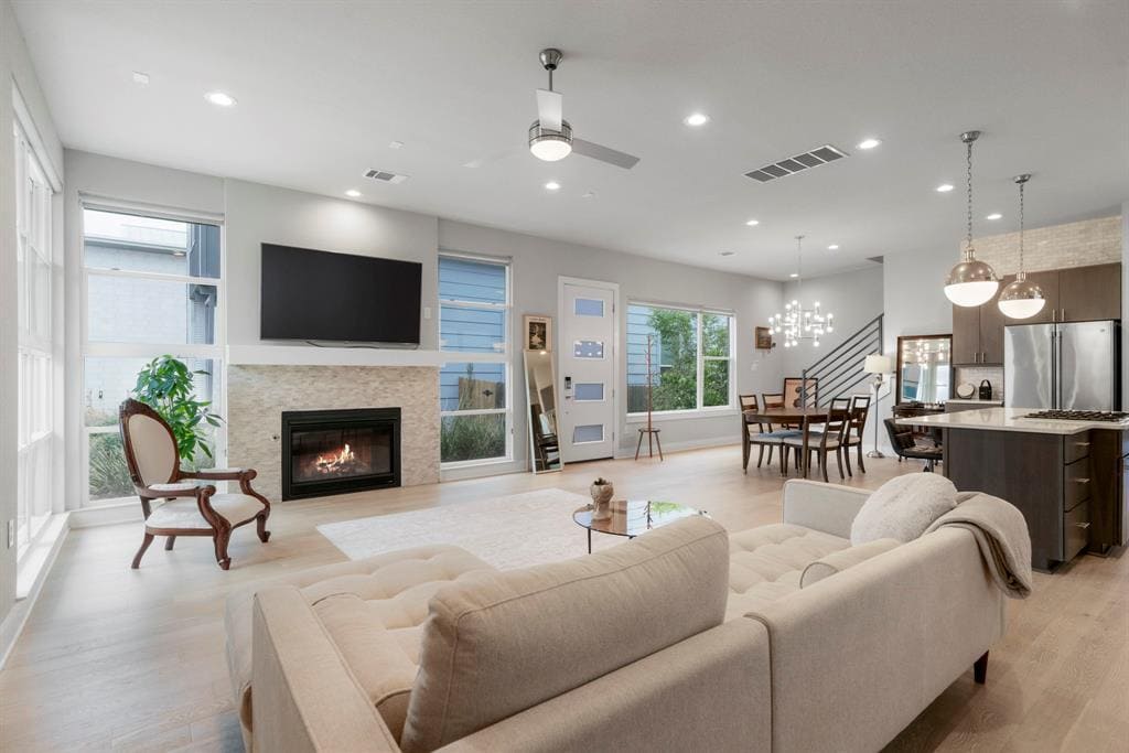 Foto principal - 6008 Florencia Ln