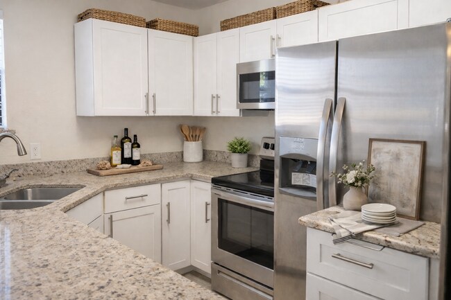 Foto del edificio - Beautiful Winter Park 2/2 Condo on the first floor x Rent in front of Full Sail !