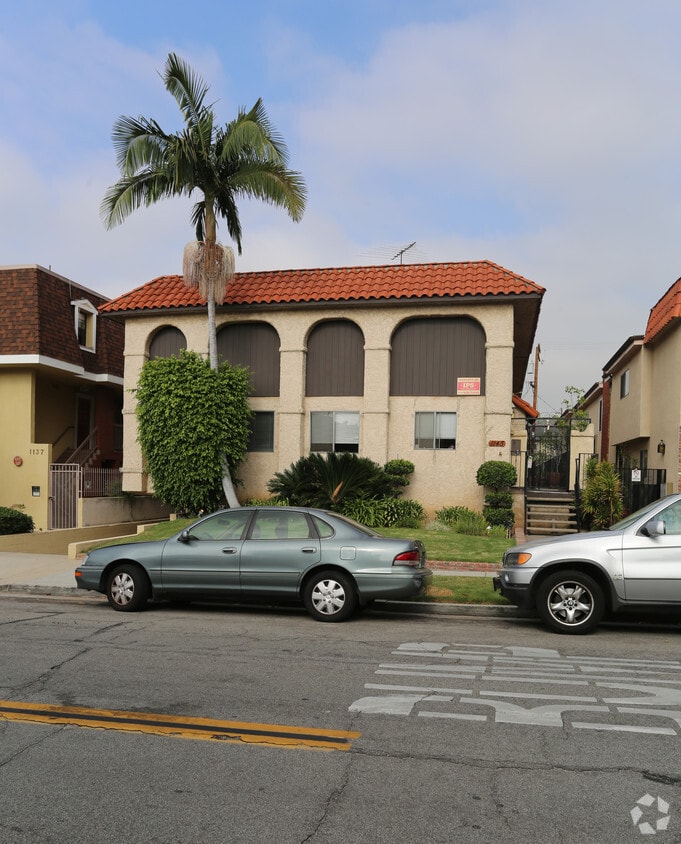Building Photo - 1143 N Louise St