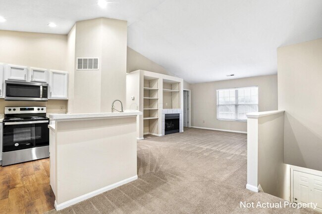 Foto del edificio - 4913 Stratford Pine Ln
