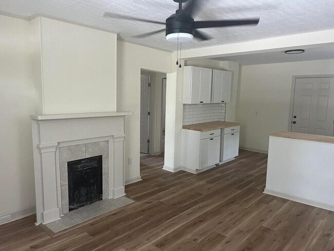 Foto del edificio - 1815 Jenkins St