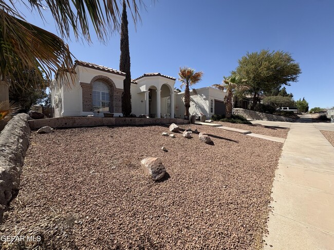 Foto del edificio - 1009 Sun Ridge Dr