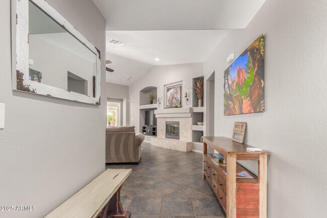 Foto del edificio - 2560 W Canyon Way