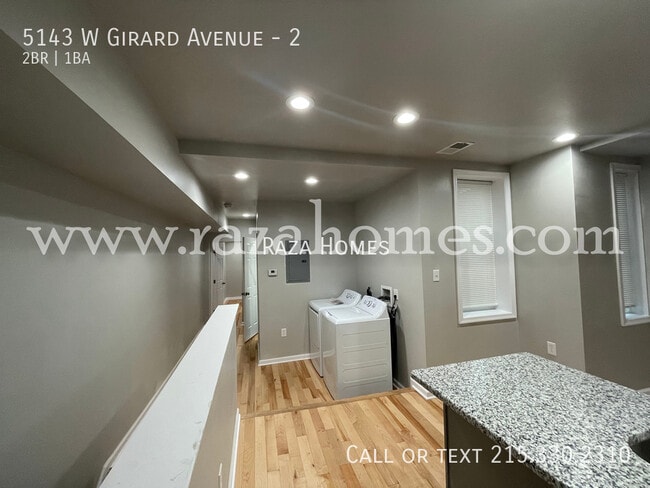 Building Photo - 5143 W Girard Ave