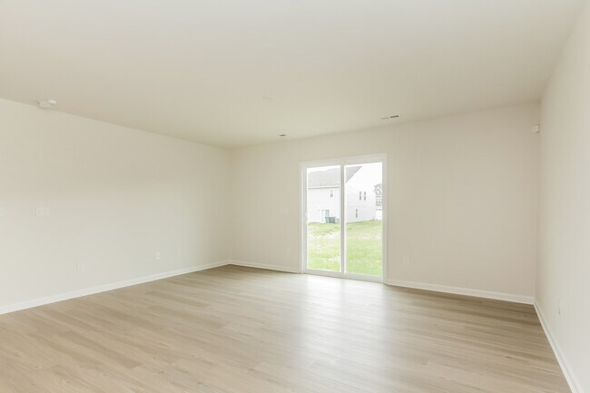 Foto del edificio - 2801 Oldfield Dr