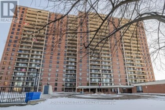 Building Photo - 665-665 Bathgate Dr