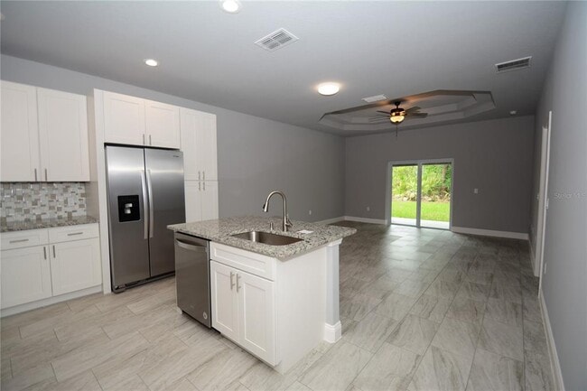 Building Photo - 17 Zoeller Ct
