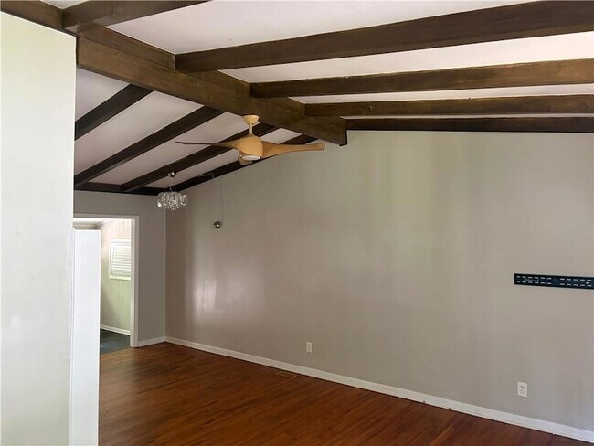 Foto del edificio - 1847 Dorsey Ave