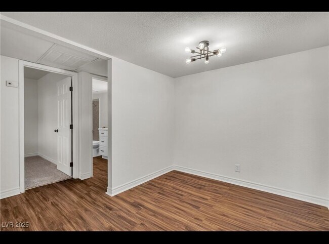 Foto del edificio - 5160 Indian River Dr