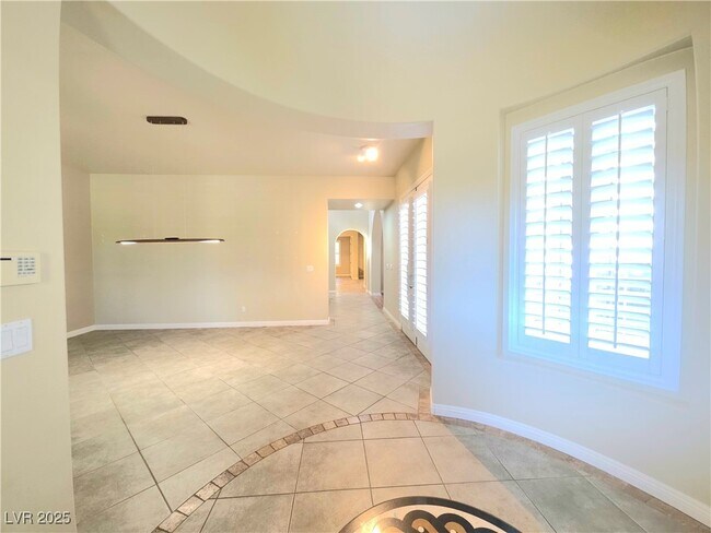 Foto del edificio - 3841 Woodsen Bend Dr