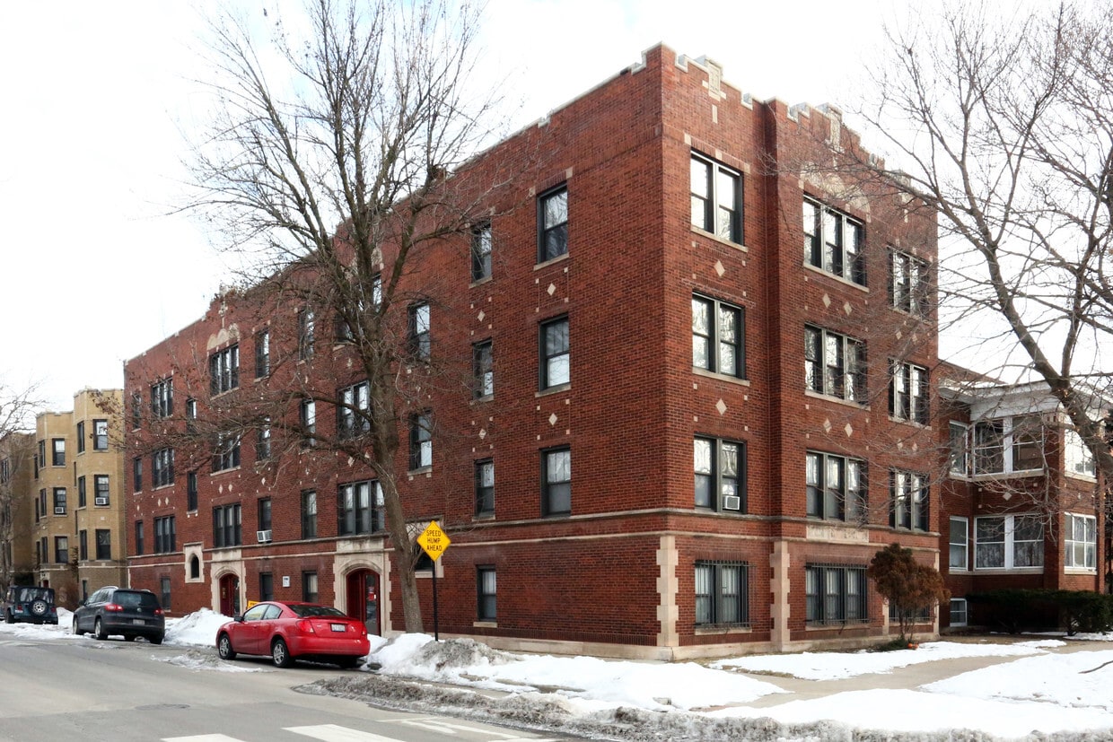 Primary Photo - 4535-4541 N Leavitt St