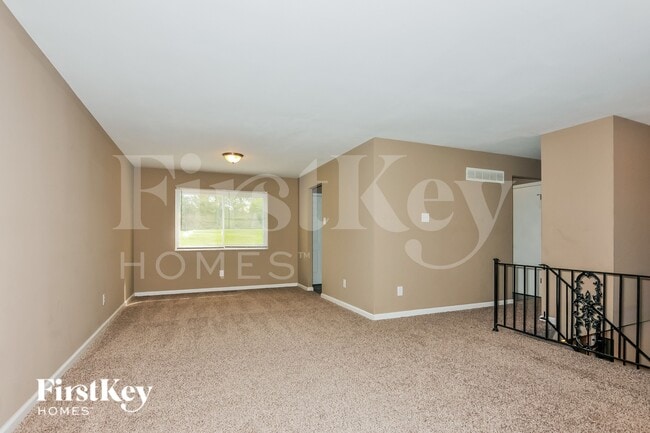 Building Photo - 5708 Madlar Ln