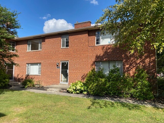 Front of Residence - 1360 W 3rd Ave