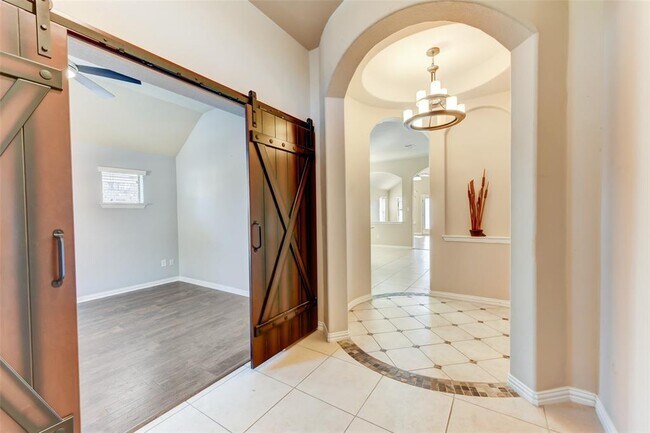 Building Photo - 372 Oyster Creek