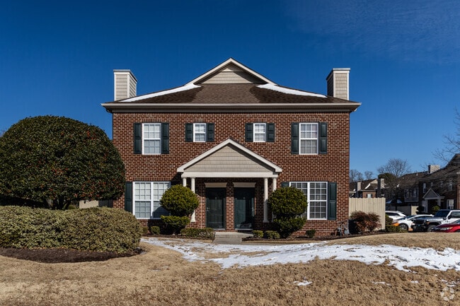 Building Photo - Farrcroft at Ridgely Manor