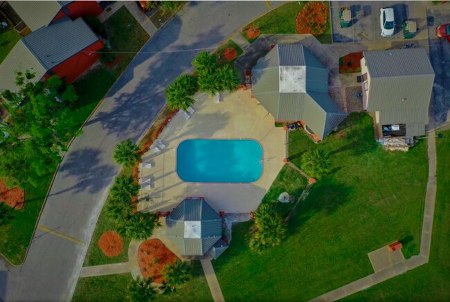 Foto del edificio - Compass Pointe Apartments