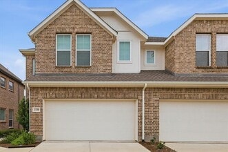 Building Photo - 1330 Whipsaw Trl