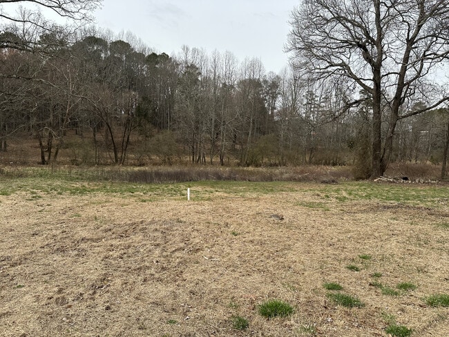 Building Photo - 4225 McGinnis Ferry Rd