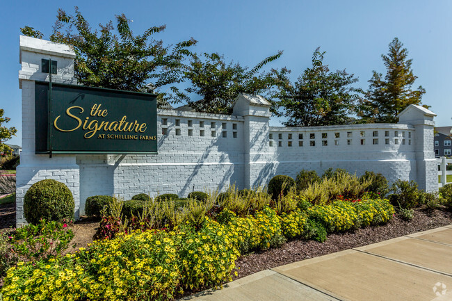 Foto del edificio - The Signature At Schilling Farms