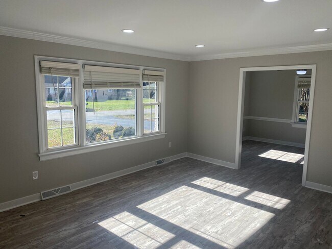 Building Photo - Hanover County 3 Bedroom Ranch