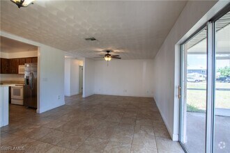 Building Photo - 8109 Sanibel Blvd
