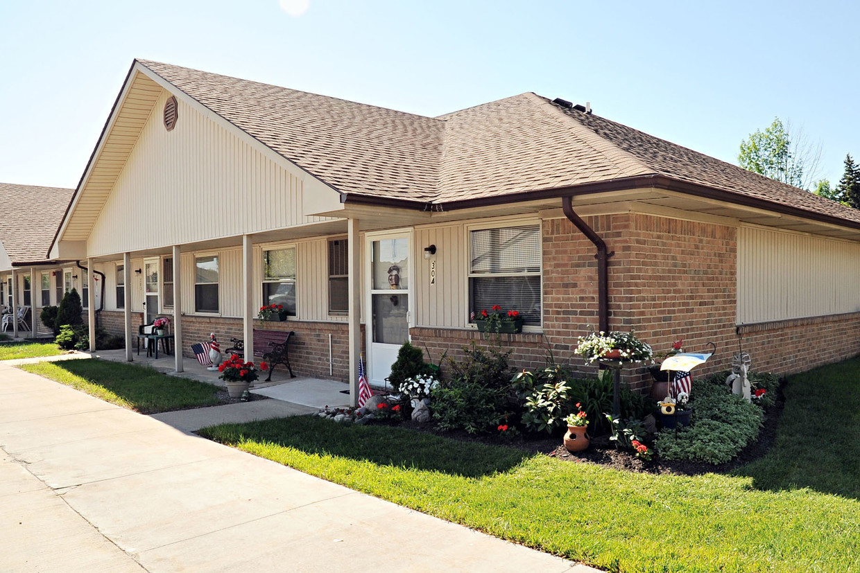 Foto del edificio - Grandmont Gardens Senior Apartments