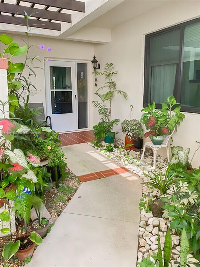 Foto del edificio - 403 Sea Oats Dr