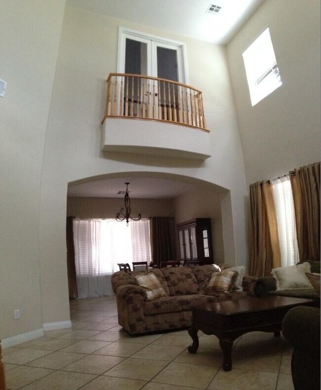 Building Photo - 7304 Bugler Swan Wy