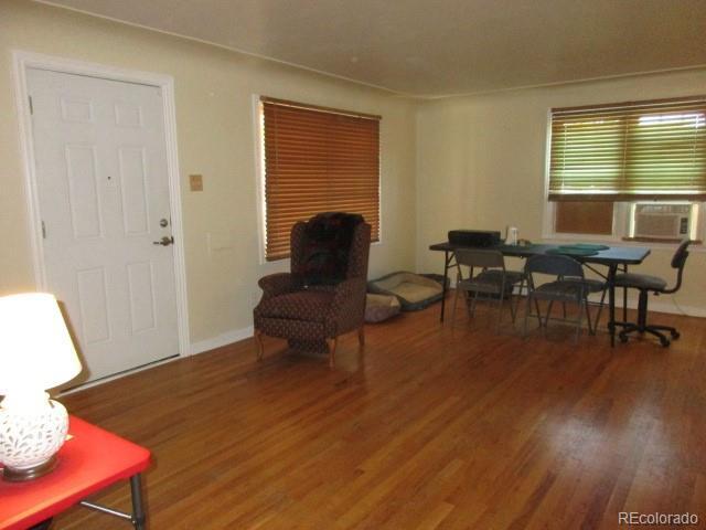 Foto del edificio - 985 S Dale Ct